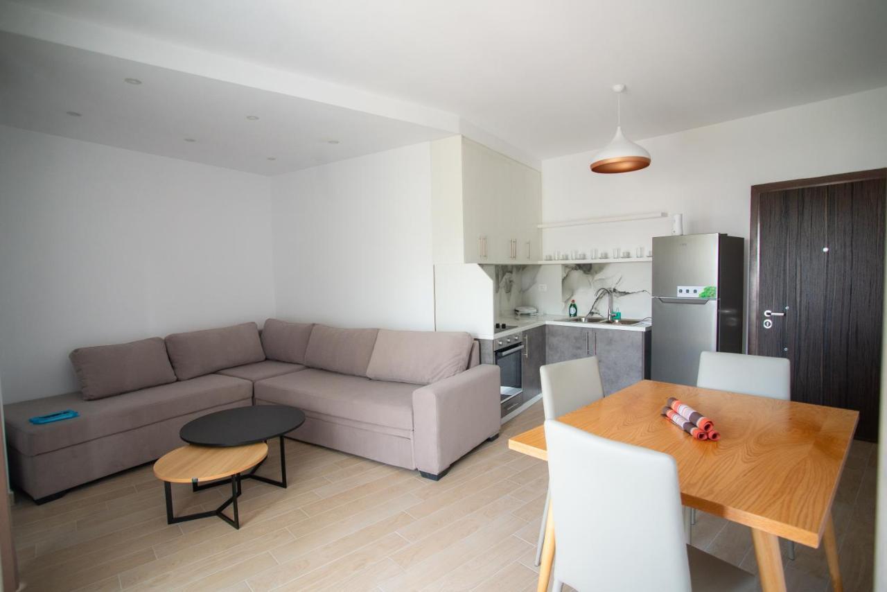 Proda Apartments ساراندا المظهر الخارجي الصورة